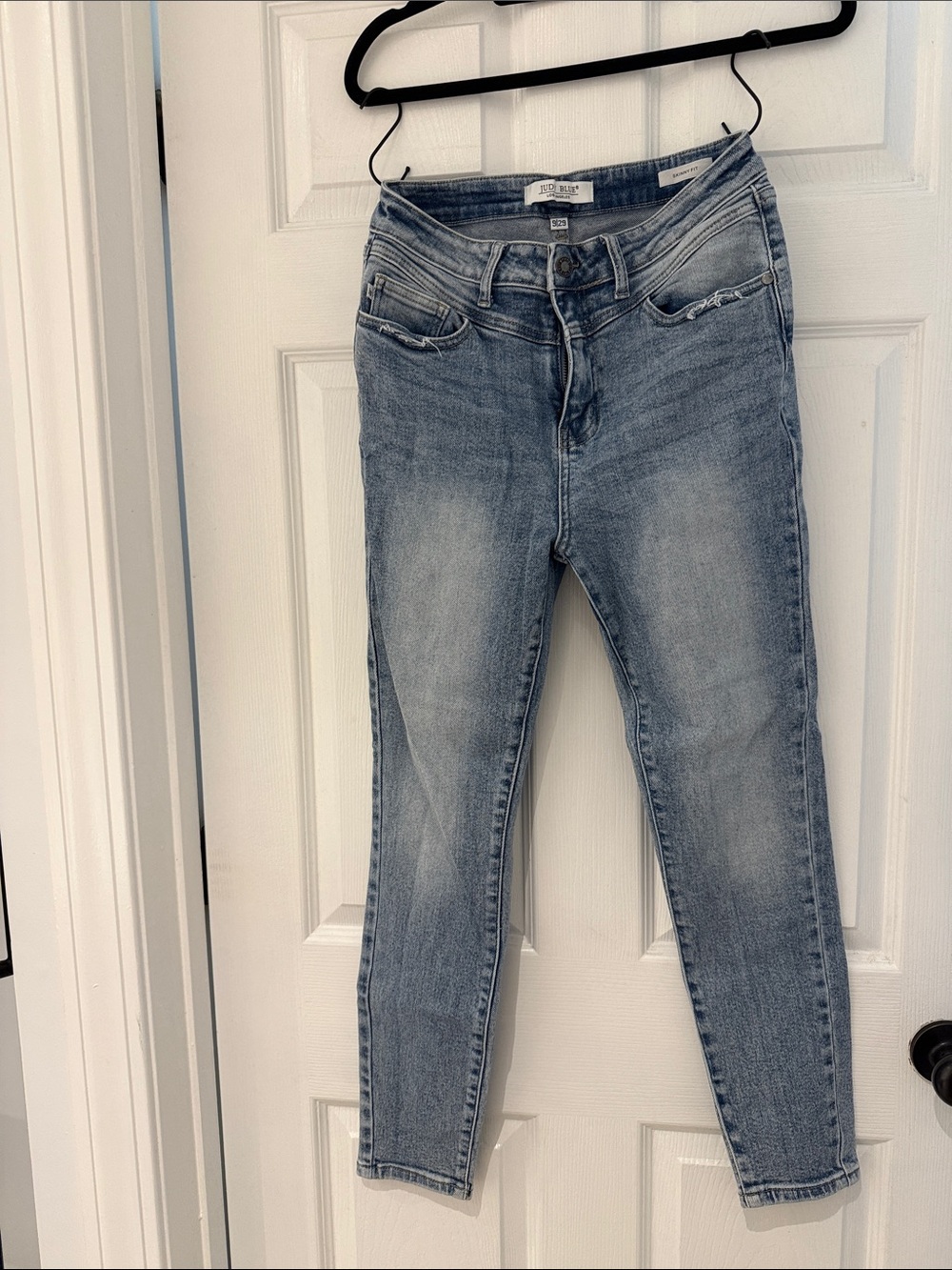Judy Blue Light Wash Skinny Jeans